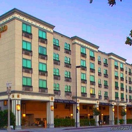 Courtyard By Marriott Los Angeles Pasadena Old Town מראה חיצוני תמונה