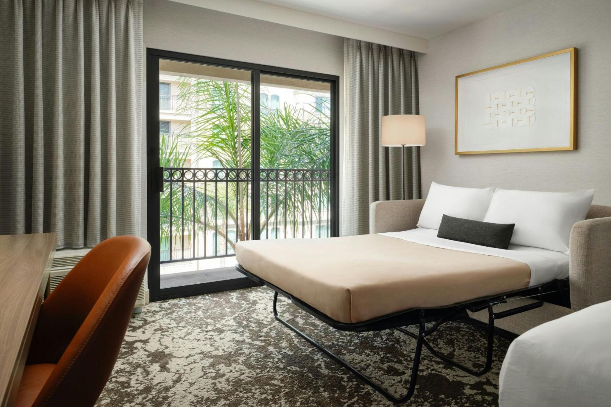 Courtyard By Marriott Los Angeles Pasadena Old Town מראה חיצוני תמונה
