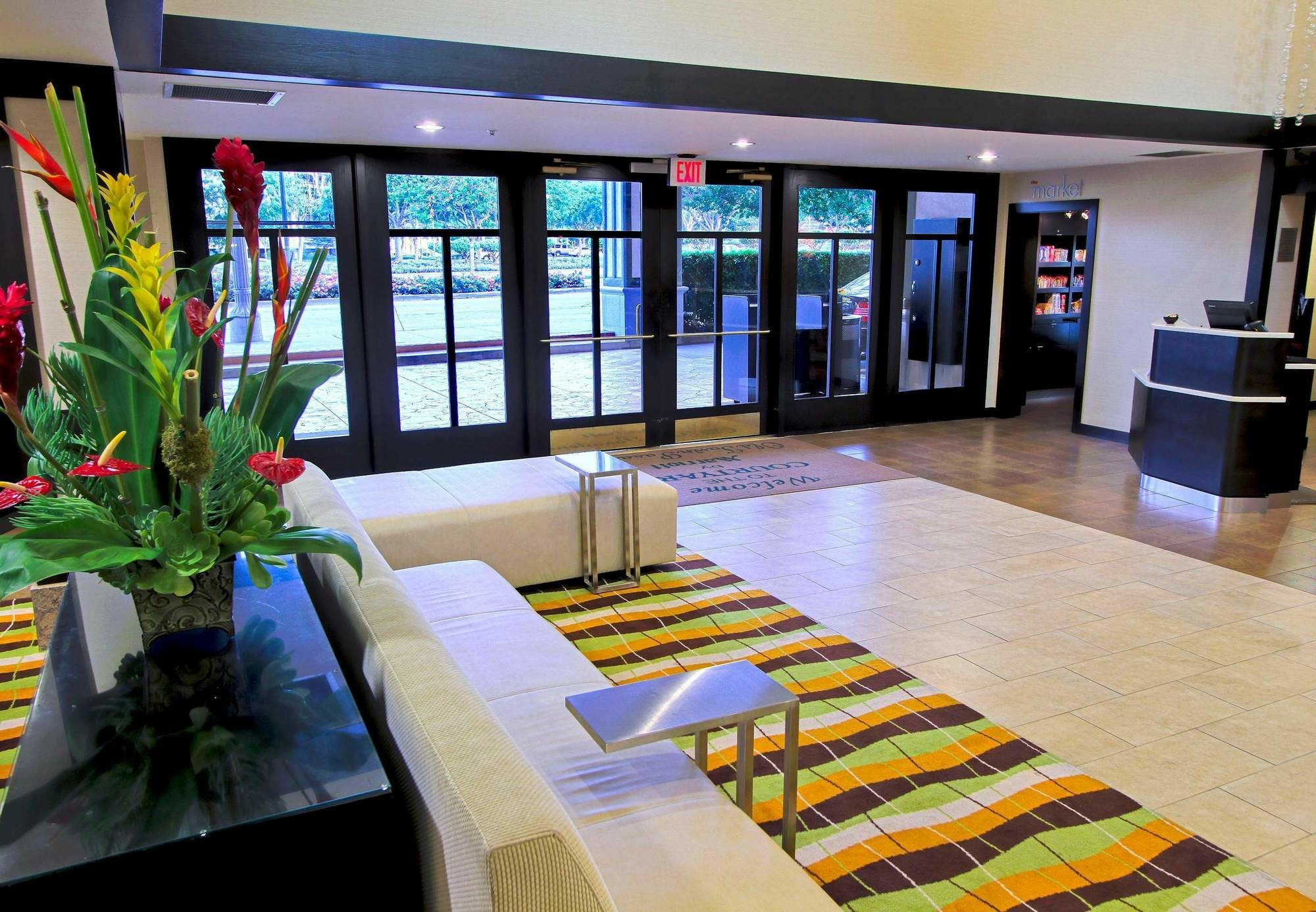 Courtyard By Marriott Los Angeles Pasadena Old Town מראה חיצוני תמונה