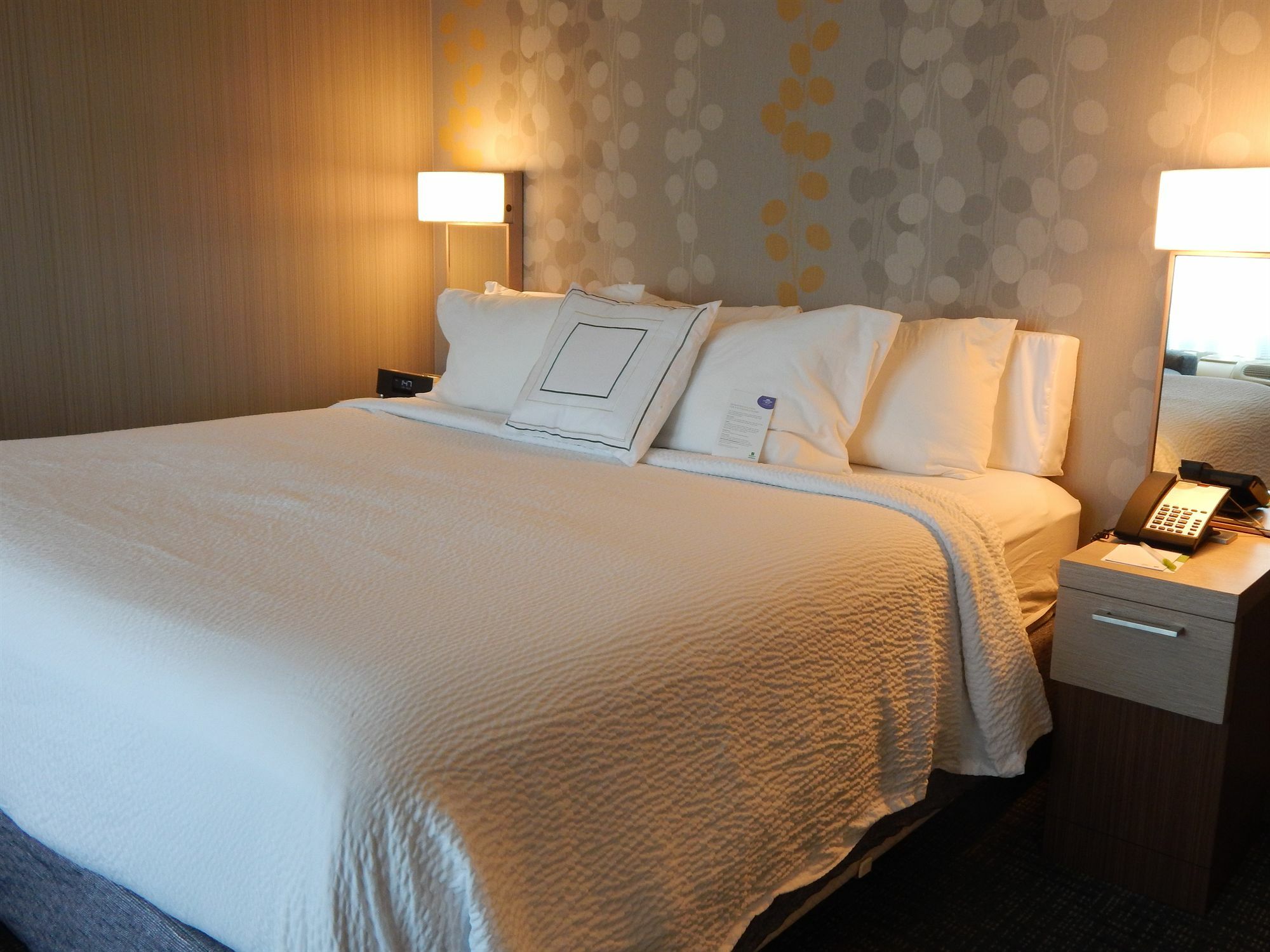 Courtyard By Marriott Los Angeles Pasadena Old Town מראה חיצוני תמונה